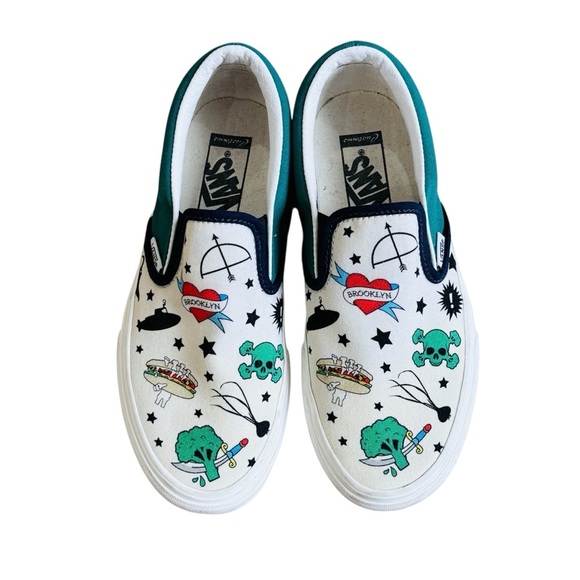 VANS customs slip on UNISEX EUC - Picture 2 of 8